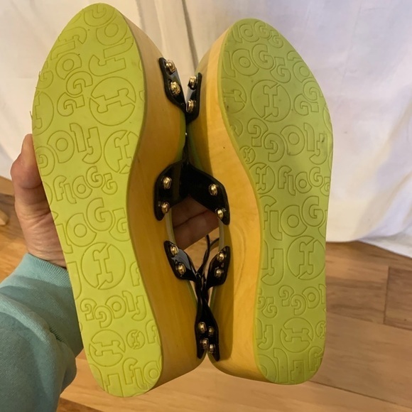 Flogg Piper patent look platform sandal. 6.5 - Picture 7 of 7